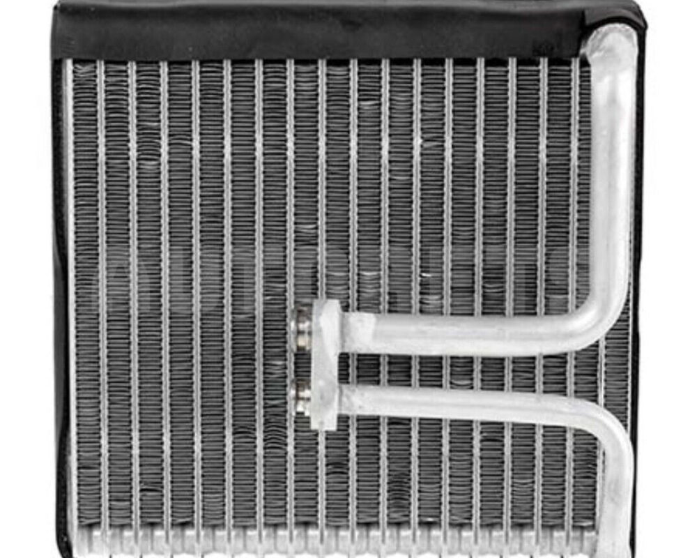 Evaporator for 300 711/HINO DUTRO